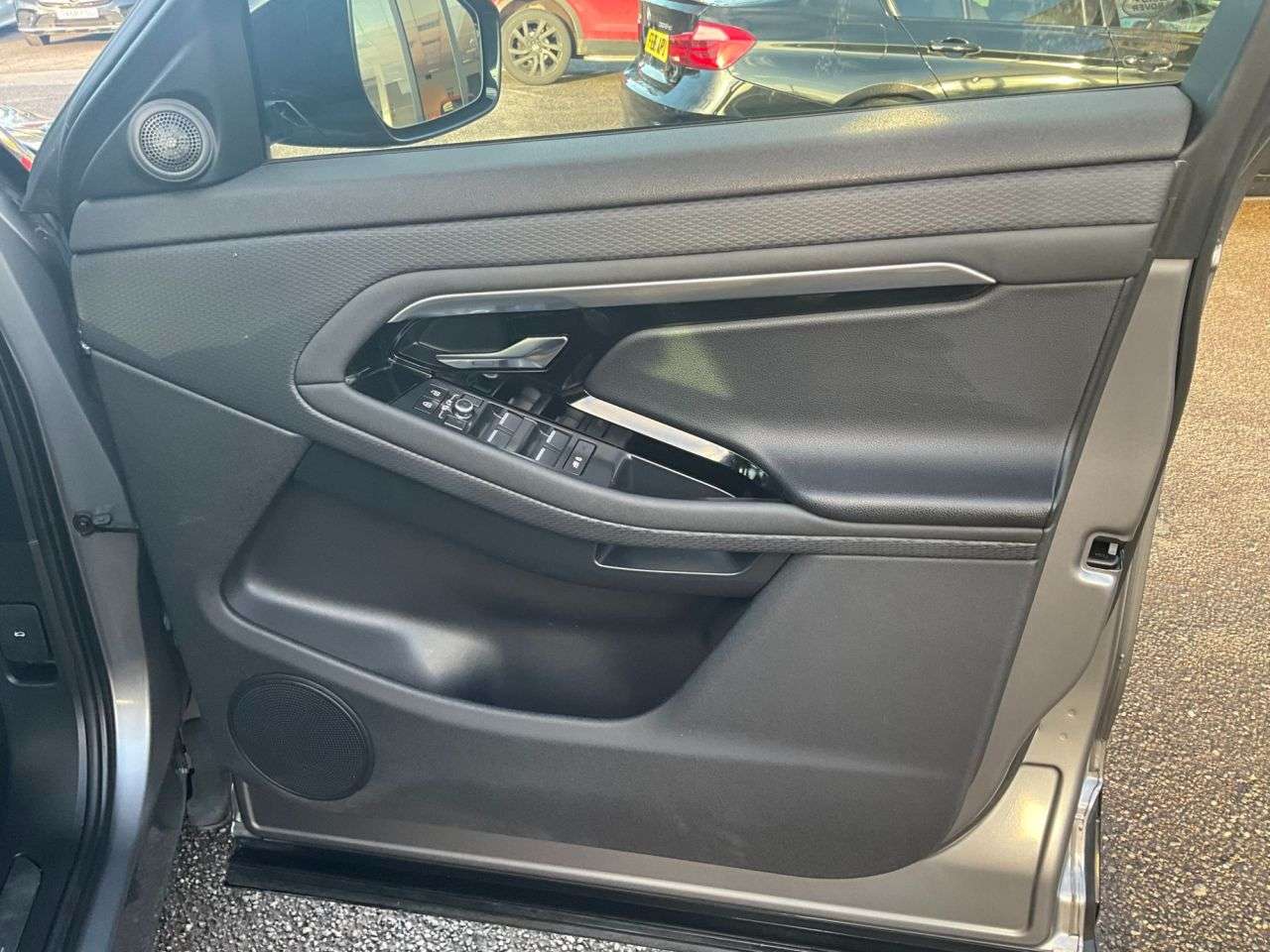 2021 LAND ROVER RANGE ROVER EVOQUE 2021 LAND ROVER RANGE ROVER EVOQUE