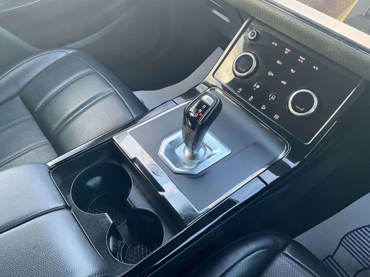 2021 LAND ROVER RANGE ROVER EVOQUE 2021 LAND ROVER RANGE ROVER EVOQUE