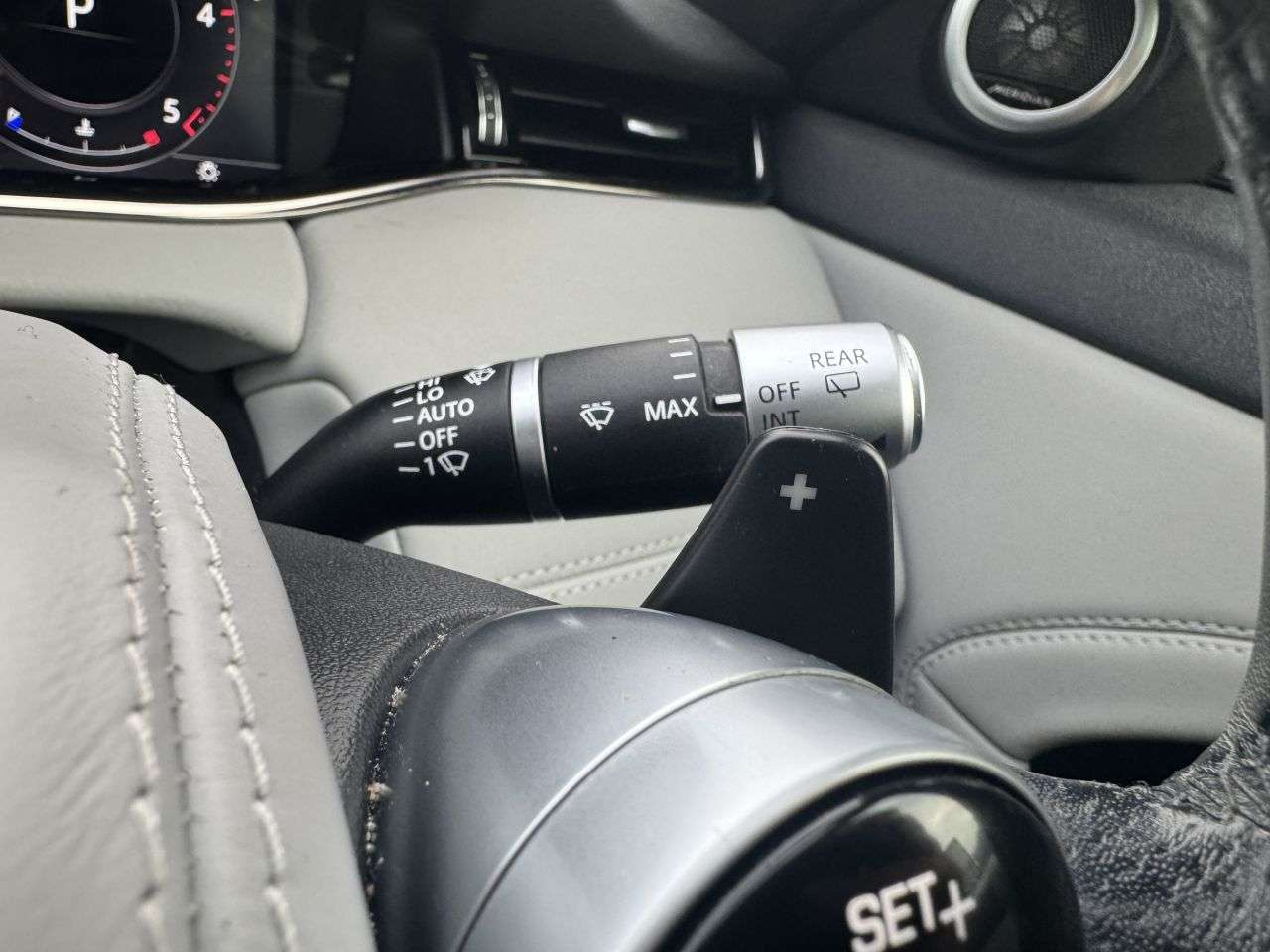 2019 LAND ROVER RANGE ROVER EVOQUE 2019 LAND ROVER RANGE ROVER EVOQUE