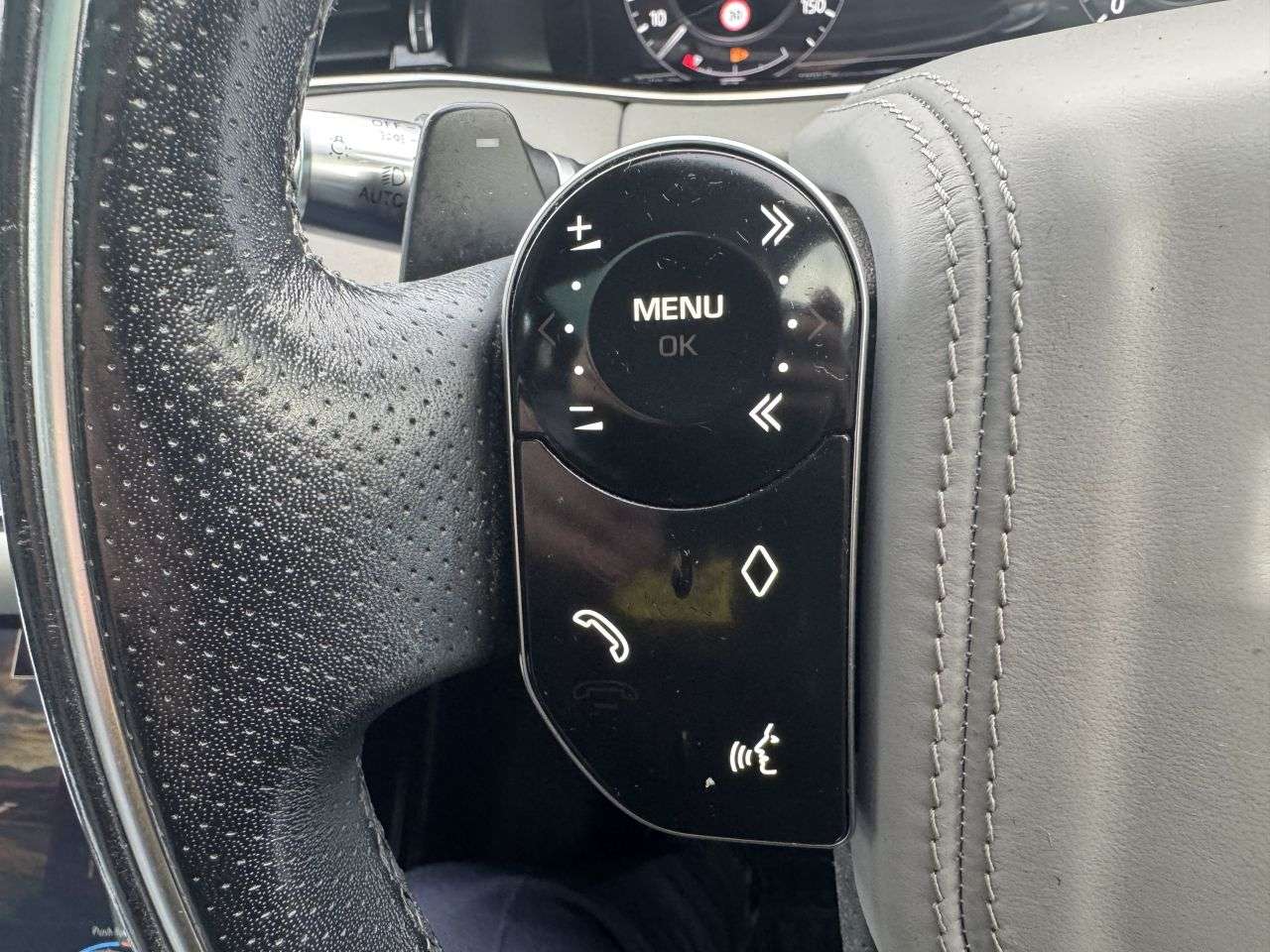 2019 LAND ROVER RANGE ROVER EVOQUE 2019 LAND ROVER RANGE ROVER EVOQUE