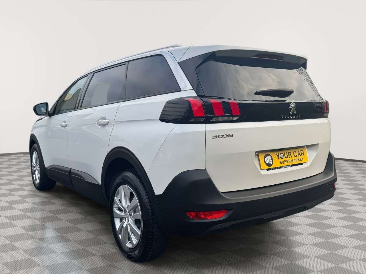 2023 PEUGEOT 5008 2023 PEUGEOT 5008