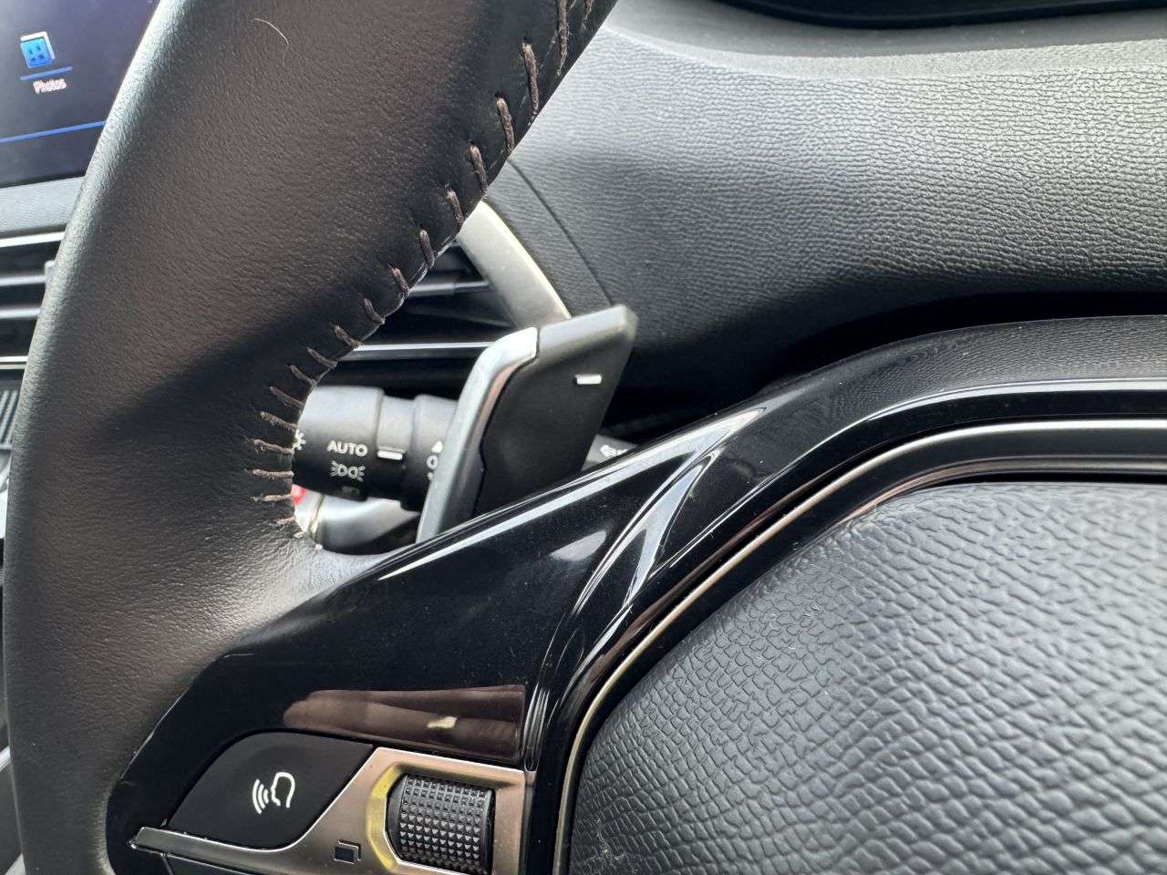 2023 PEUGEOT 5008 2023 PEUGEOT 5008