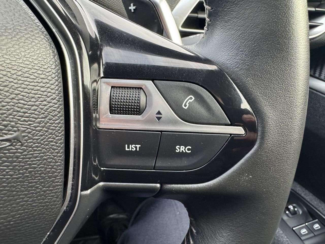 2023 PEUGEOT 5008 2023 PEUGEOT 5008