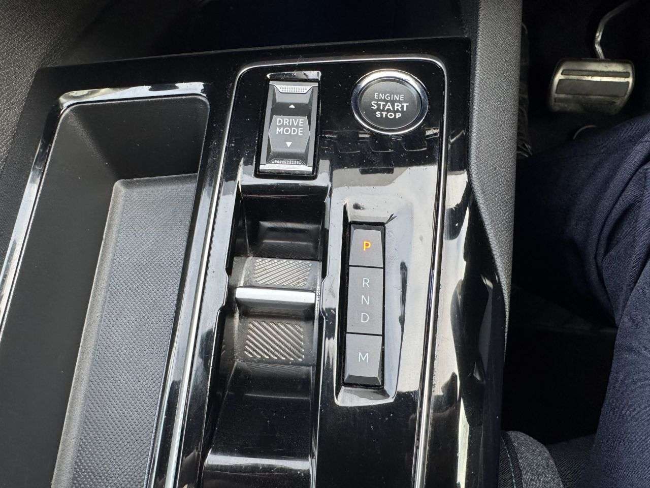 2023 PEUGEOT 5008 2023 PEUGEOT 5008