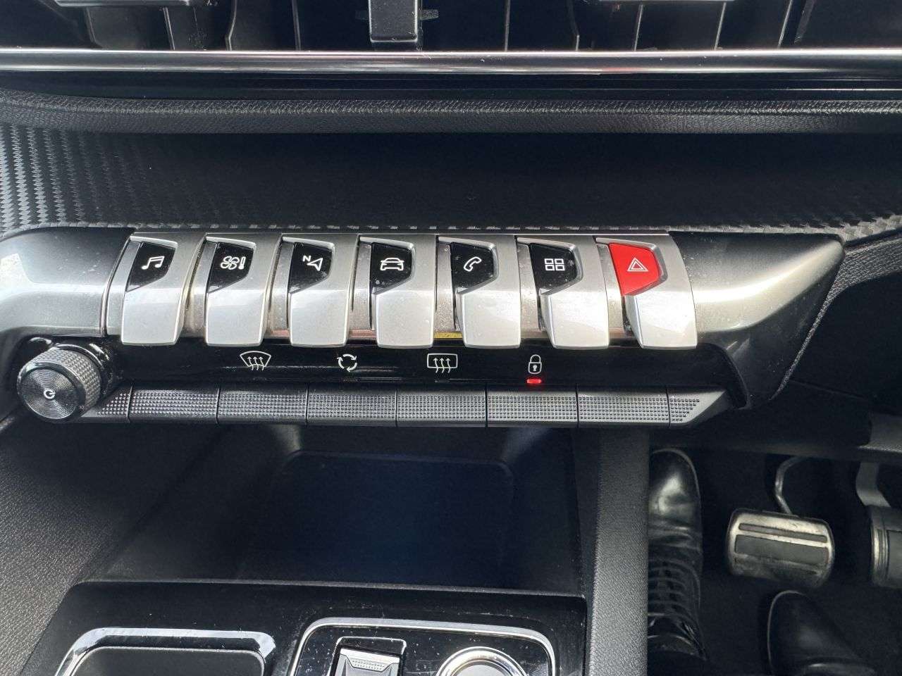 2023 PEUGEOT 5008 2023 PEUGEOT 5008