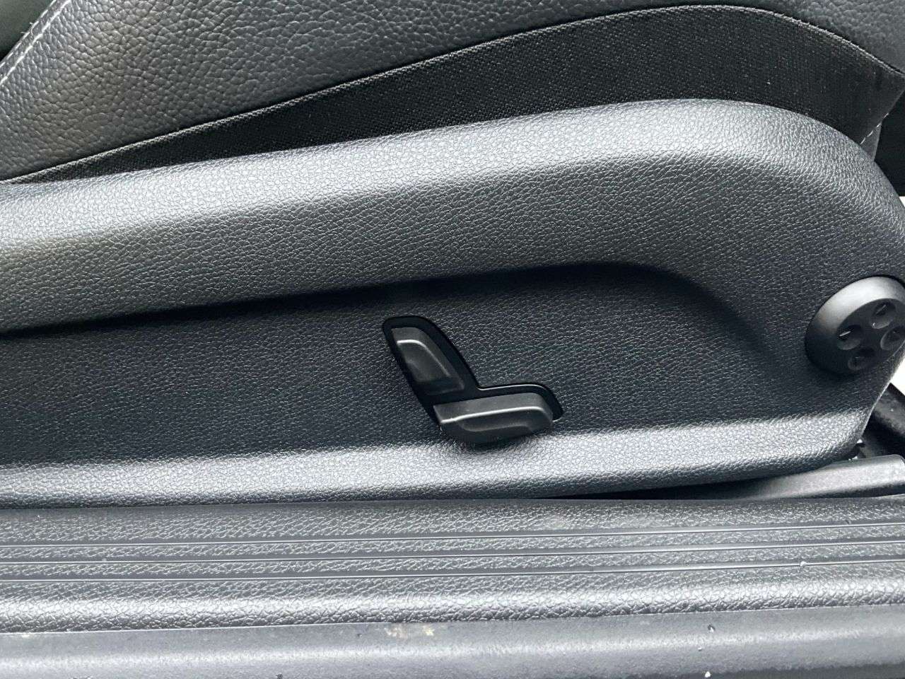 2019 MERCEDES-BENZ C-CLASS 2019 MERCEDES-BENZ C-CLASS