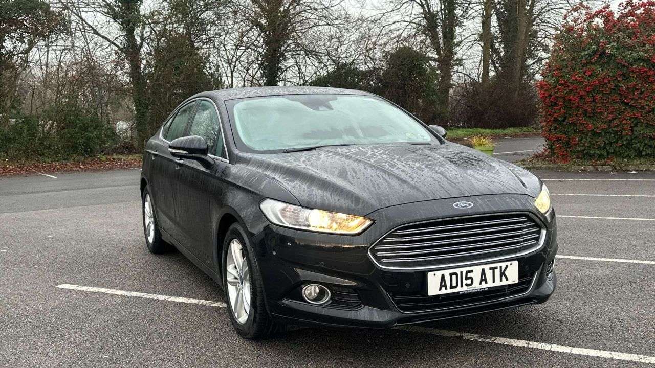 A 2015 FORD MONDEO 2.0 TDCi Titanium Hatchback 5dr Diesel Manual Euro 6 (s/s) (150 ps) A 2015 FORD MONDEO 2.0 TDCi Titanium Hatchback 5dr Diesel Manual Euro 6 (s/s) (150 ps)