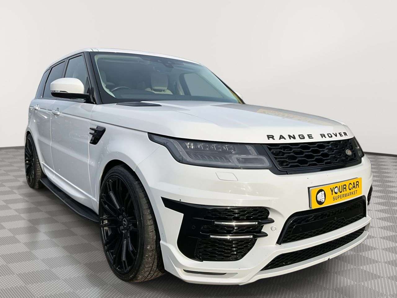 A 2019 LAND ROVER RANGE ROVER SPORT 2.0 P400e 13.1kWh HSE GPF SUV 5dr Petrol Plug-in Hybrid Auto 4WD Euro 6 (s/ A 2019 LAND ROVER RANGE ROVER SPORT 2.0 P400e 13.1kWh HSE GPF SUV 5dr Petrol Plug-in Hybrid Auto 4WD Euro 6 (s/