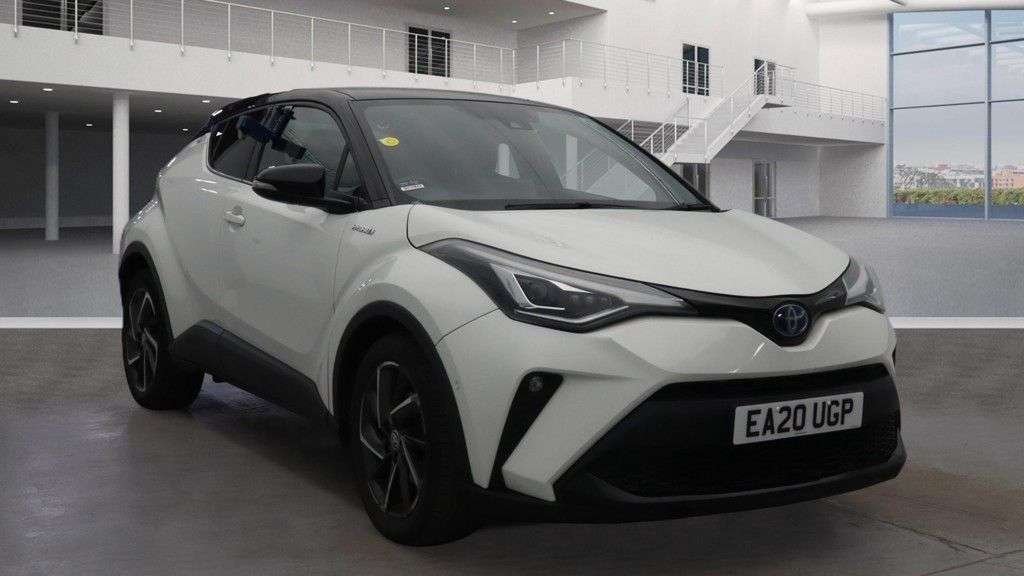 A 2020 TOYOTA C-HR 1.8 VVT-h Dynamic SUV 5dr Petrol Hybrid CVT Euro 6 (s/s) (122 ps) A 2020 TOYOTA C-HR 1.8 VVT-h Dynamic SUV 5dr Petrol Hybrid CVT Euro 6 (s/s) (122 ps)