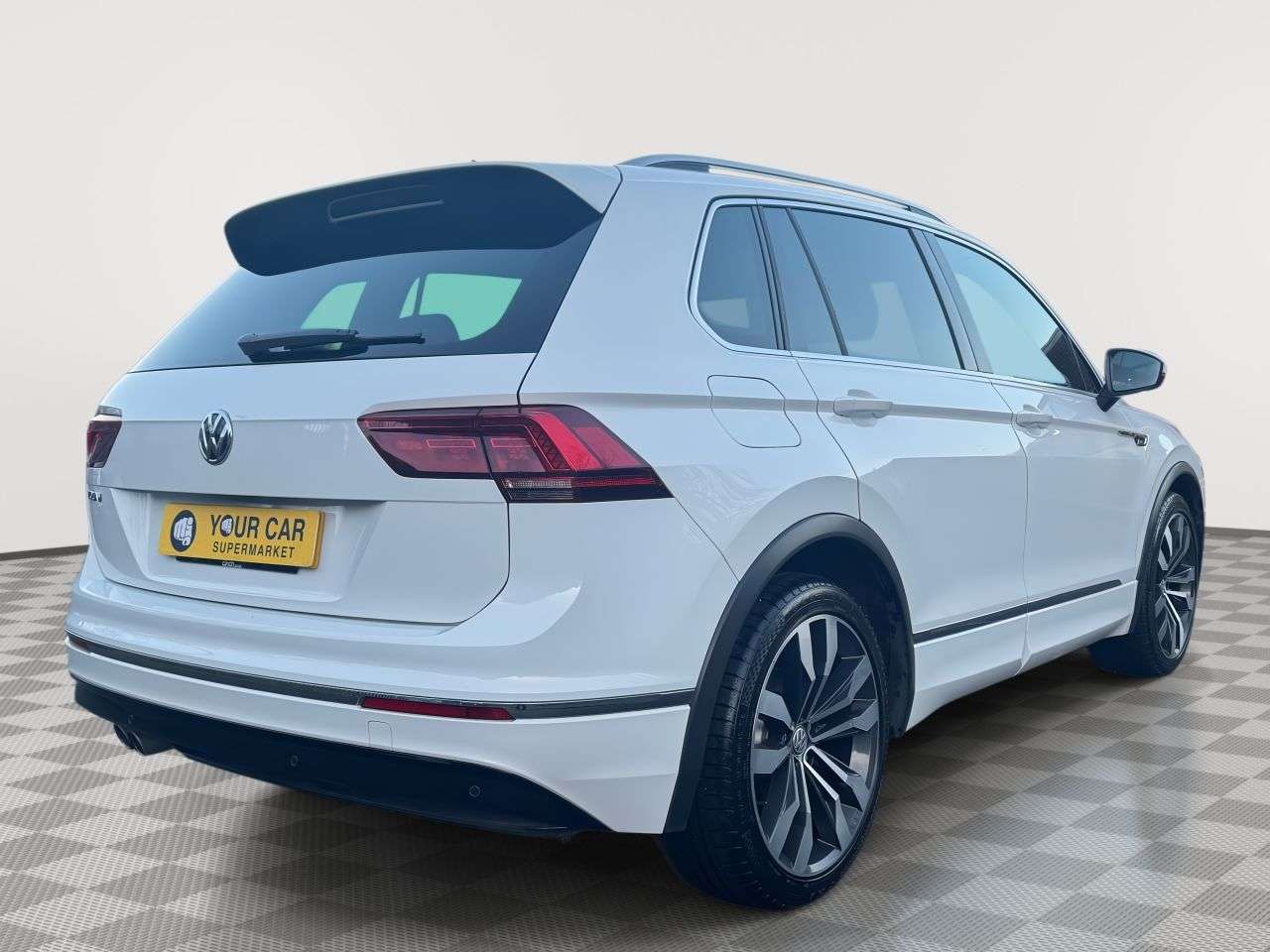 2018 VOLKSWAGEN TIGUAN 2018 VOLKSWAGEN TIGUAN