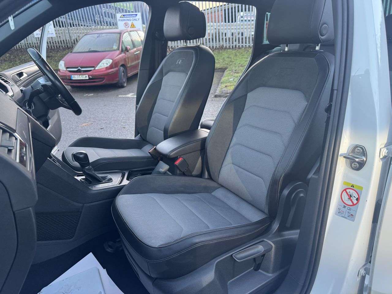 2018 VOLKSWAGEN TIGUAN 2018 VOLKSWAGEN TIGUAN