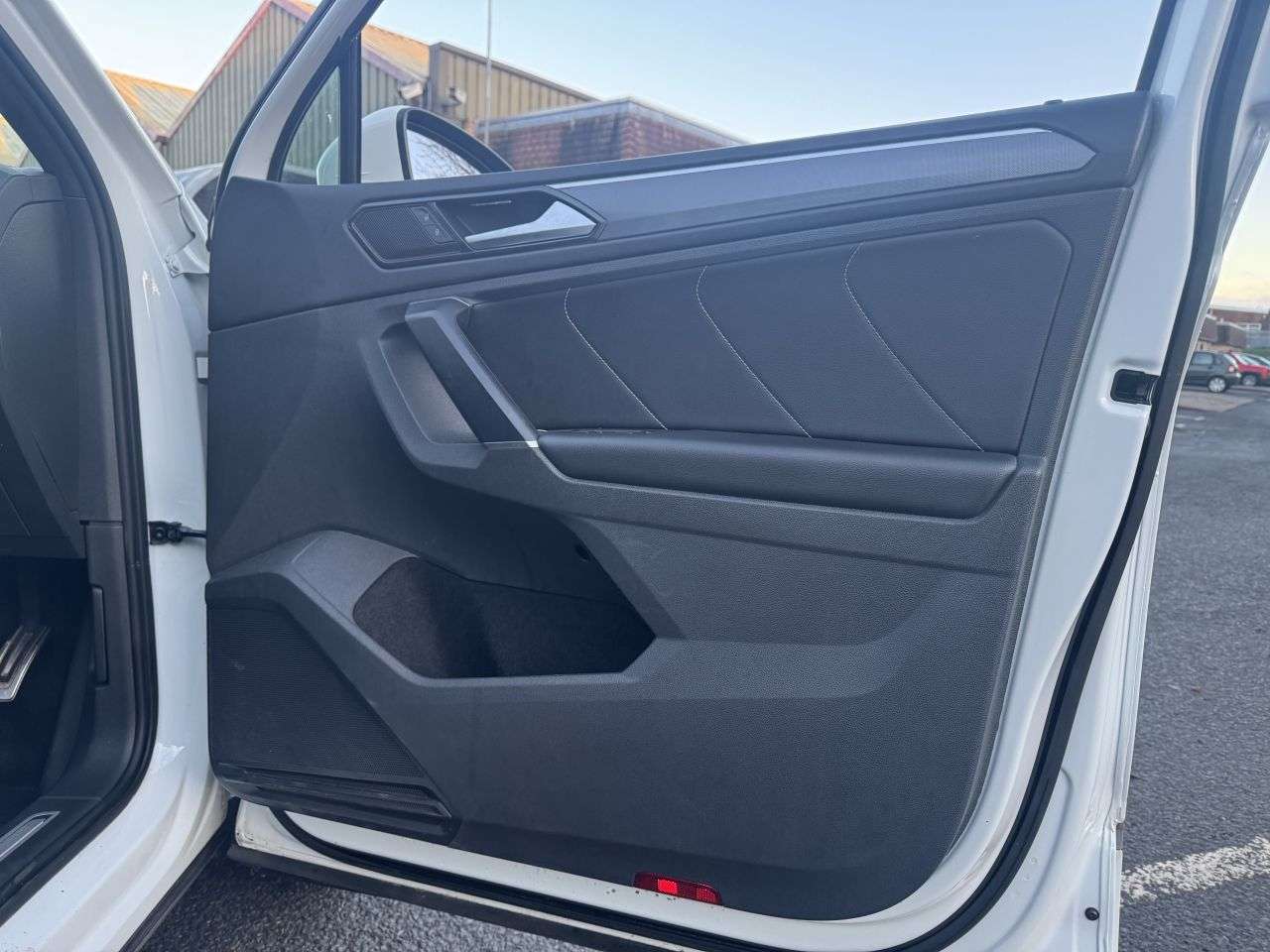 2018 VOLKSWAGEN TIGUAN 2018 VOLKSWAGEN TIGUAN