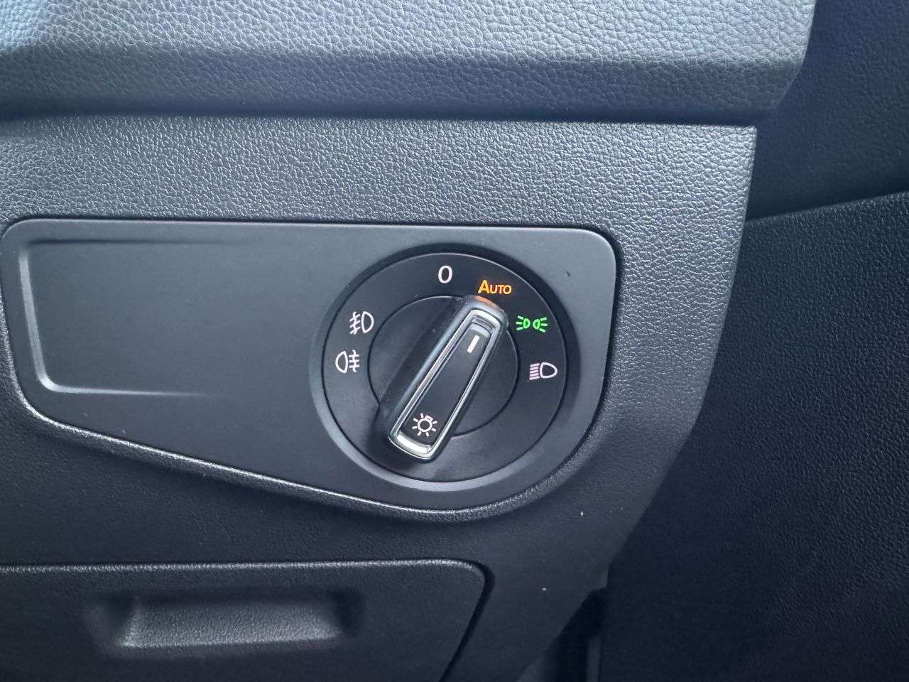 2018 VOLKSWAGEN TIGUAN 2018 VOLKSWAGEN TIGUAN