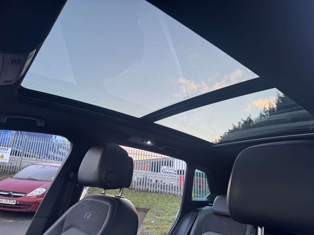 2018 VOLKSWAGEN TIGUAN 2018 VOLKSWAGEN TIGUAN