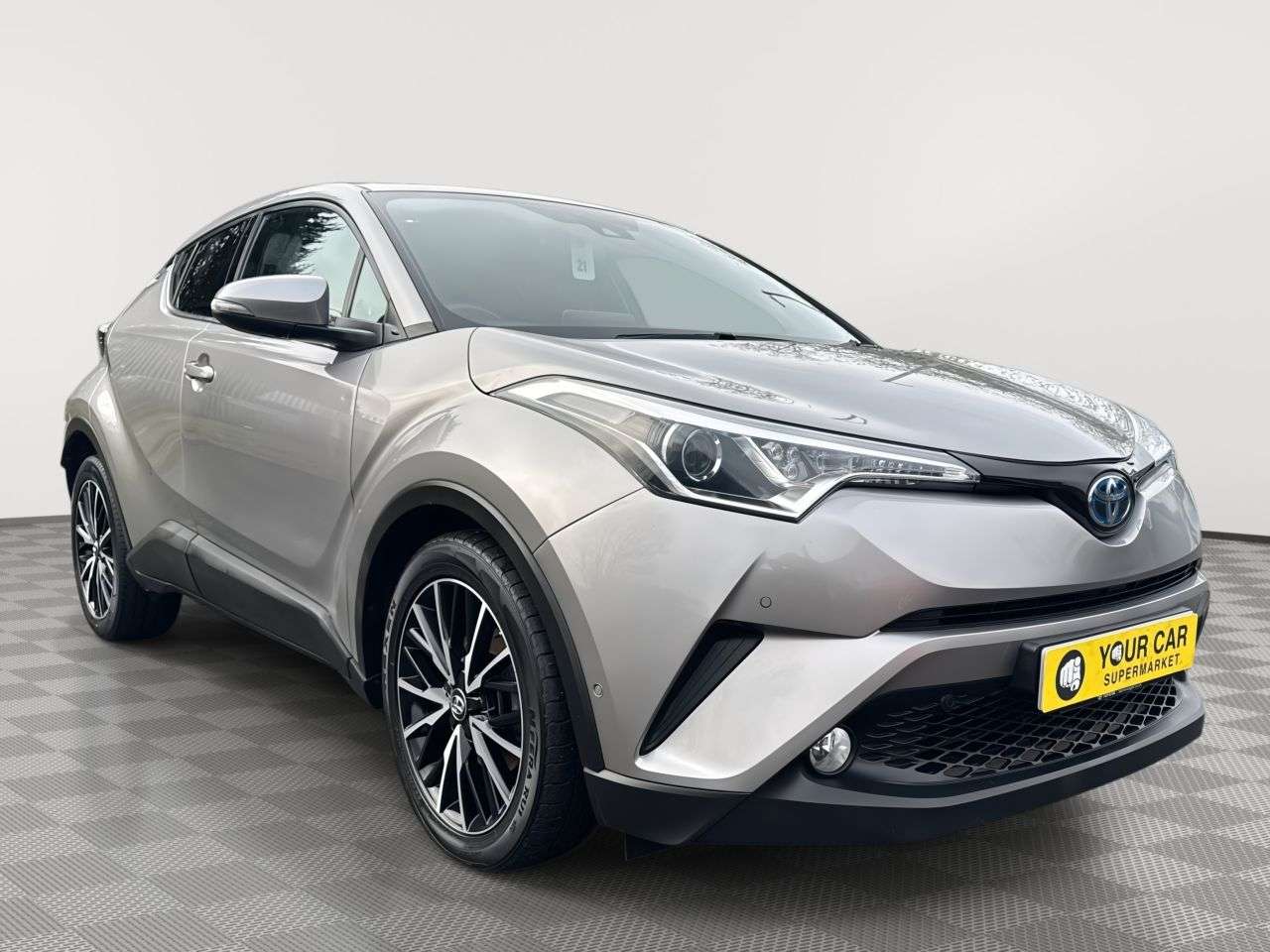 A 2019 TOYOTA C-HR 1.8 VVT-h Excel SUV 5dr Petrol Hybrid CVT Euro 6 (s/s) (122 ps) Heated Seat A 2019 TOYOTA C-HR 1.8 VVT-h Excel SUV 5dr Petrol Hybrid CVT Euro 6 (s/s) (122 ps) Heated Seat