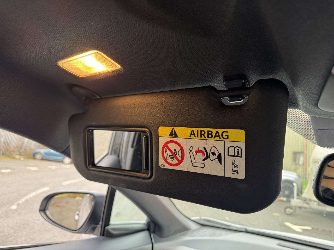 2019 TOYOTA C-HR 2019 TOYOTA C-HR