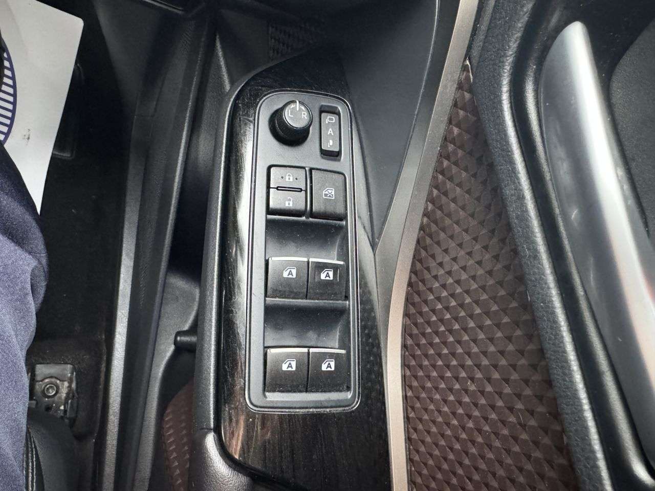 2019 TOYOTA C-HR 2019 TOYOTA C-HR