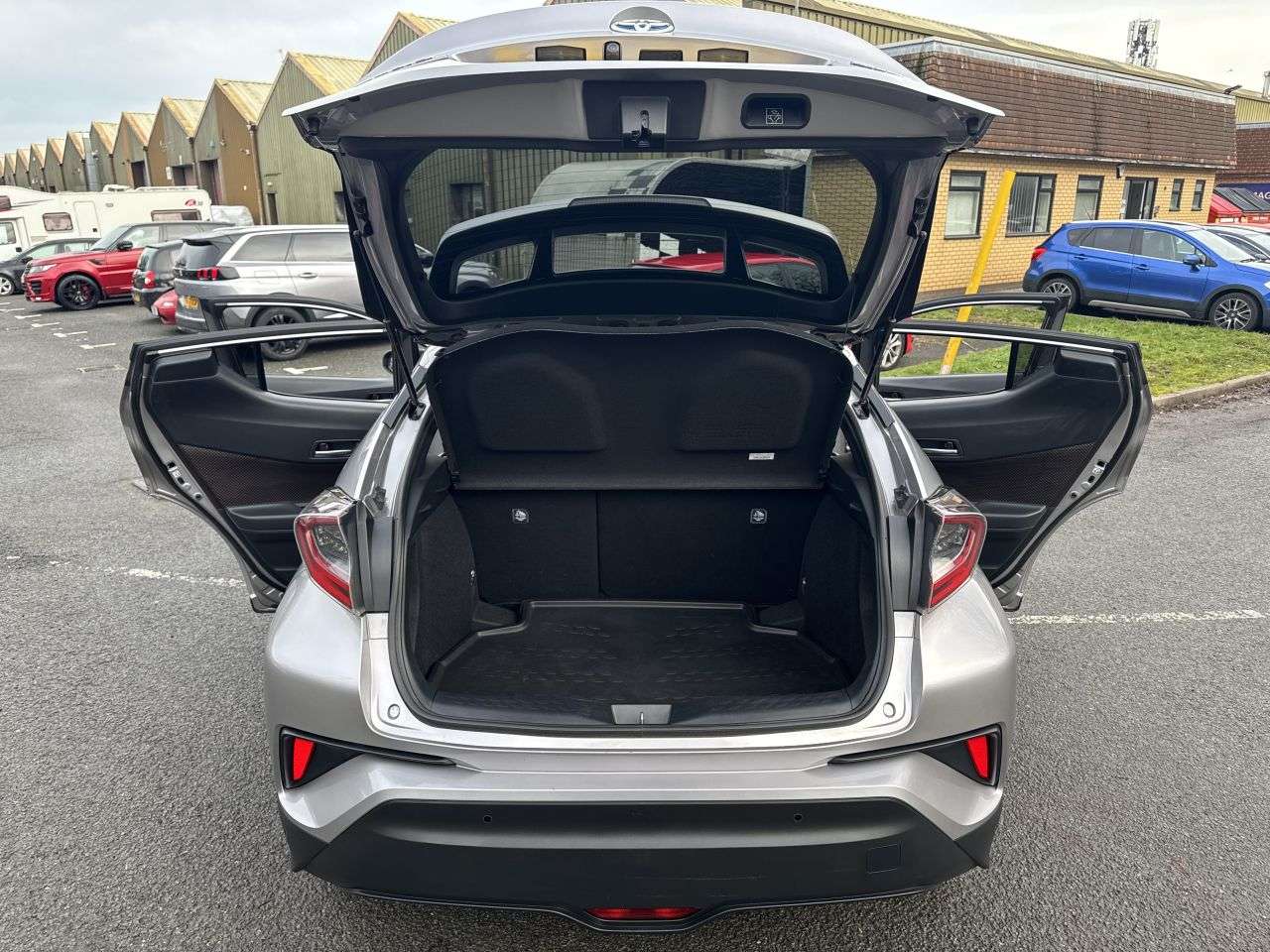 2019 TOYOTA C-HR 2019 TOYOTA C-HR