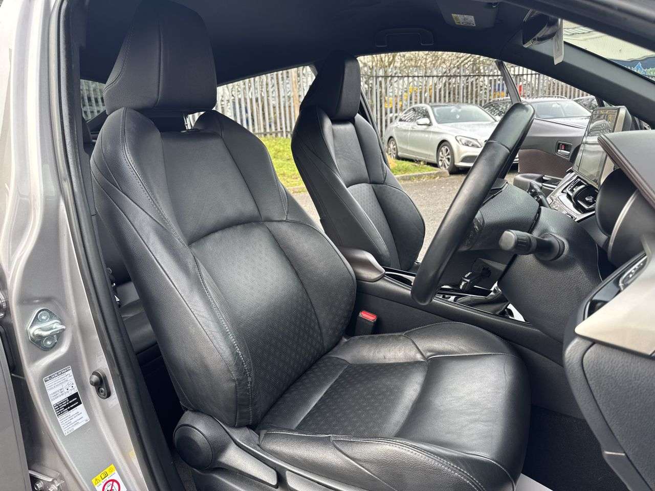 2019 TOYOTA C-HR 2019 TOYOTA C-HR