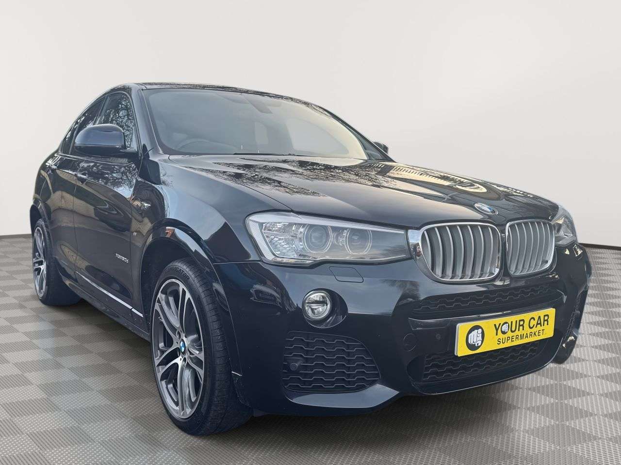 A 2018 BMW X4 3.0 30d M Sport SUV 5dr Diesel Auto xDrive Euro 6 (s/s) (258 ps) A 2018 BMW X4 3.0 30d M Sport SUV 5dr Diesel Auto xDrive Euro 6 (s/s) (258 ps)