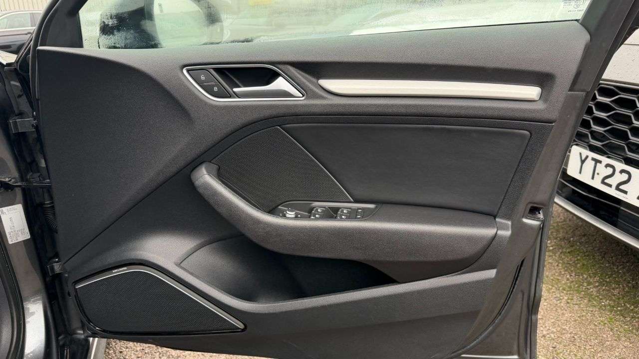 2018 AUDI S3 2018 AUDI S3