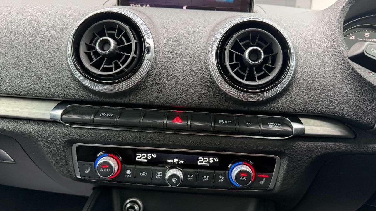 2018 AUDI S3 2018 AUDI S3