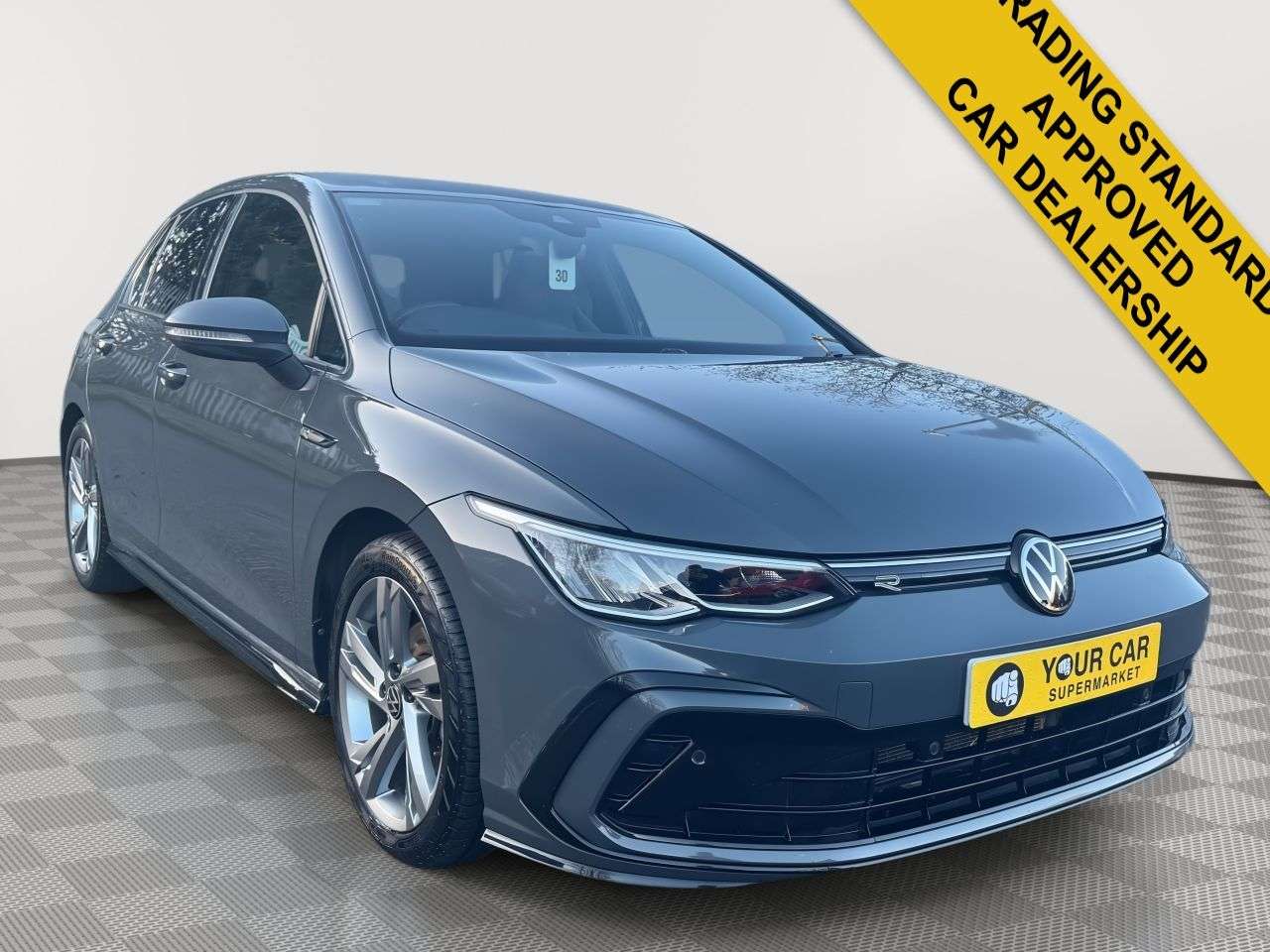 A 2021 VOLKSWAGEN GOLF 1.5 TSI R-Line Hatchback 5dr Petrol Manual Euro 6 (s/s) (150 ps) Heated Ste A 2021 VOLKSWAGEN GOLF 1.5 TSI R-Line Hatchback 5dr Petrol Manual Euro 6 (s/s) (150 ps) Heated Ste