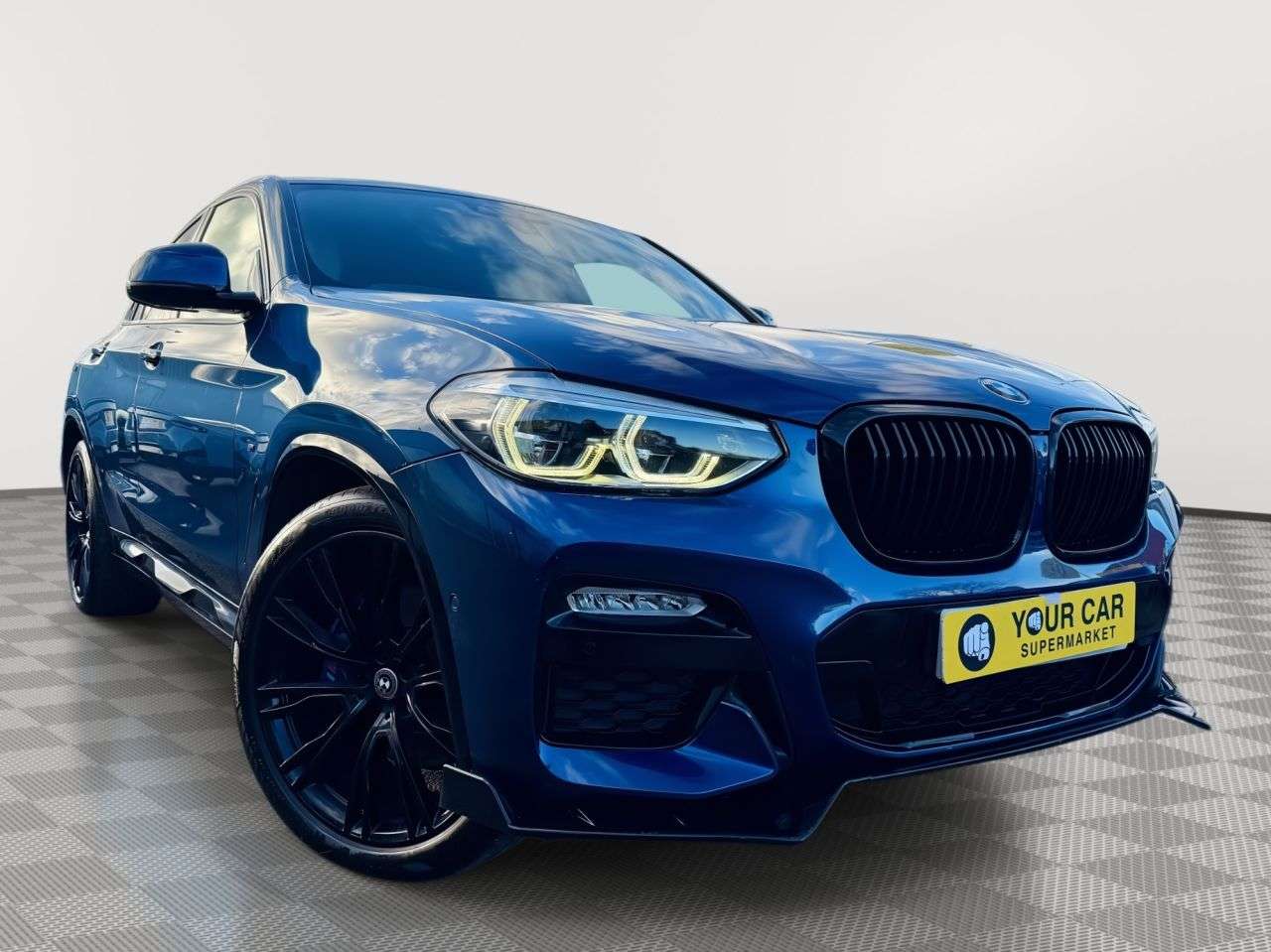 A 2018 BMW X4 3.0 30d M Sport X SUV 5dr Diesel Auto xDrive Euro 6 (s/s) (265 ps) A 2018 BMW X4 3.0 30d M Sport X SUV 5dr Diesel Auto xDrive Euro 6 (s/s) (265 ps)