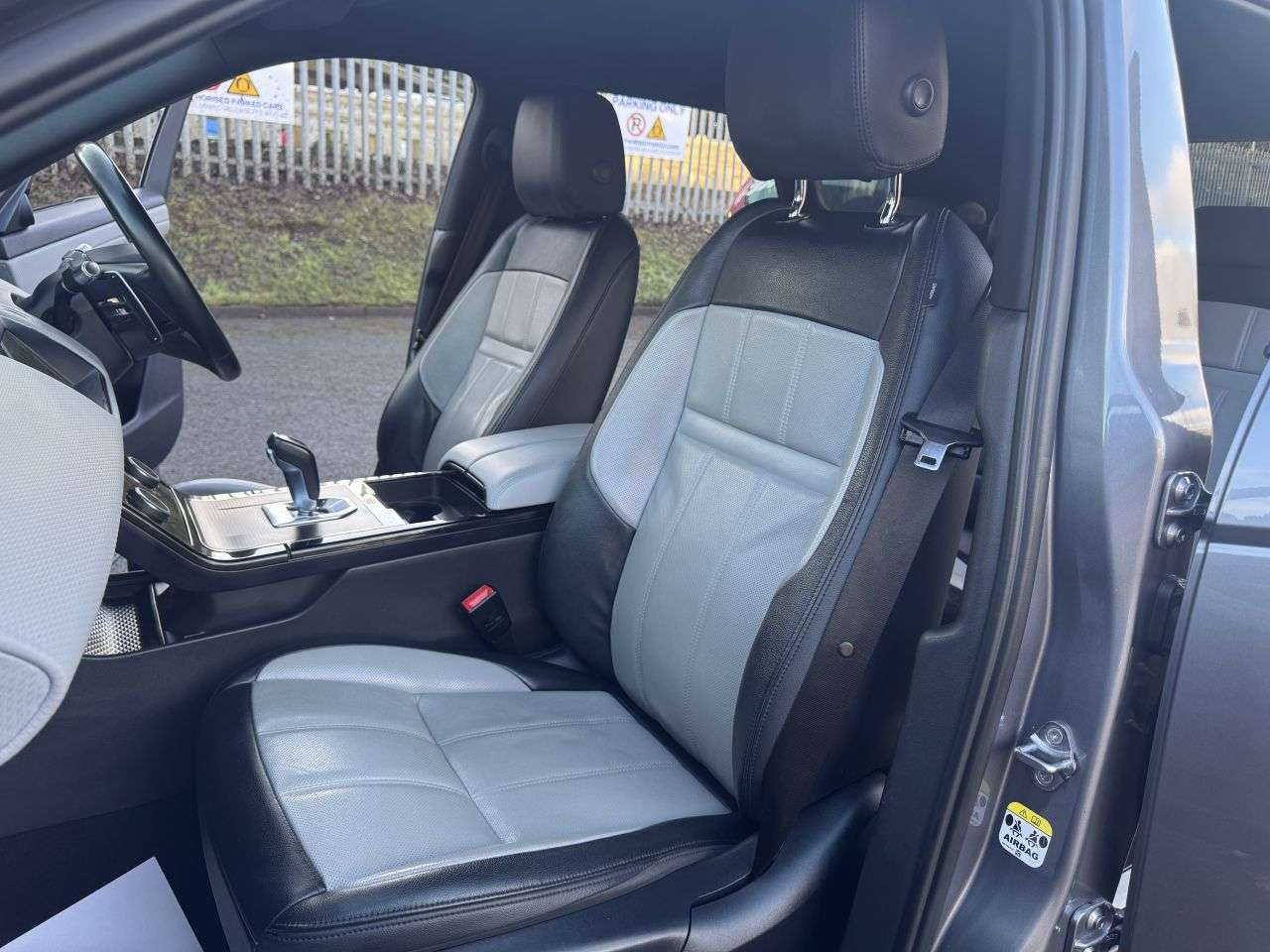 2021 LAND ROVER RANGE ROVER EVOQUE 2021 LAND ROVER RANGE ROVER EVOQUE