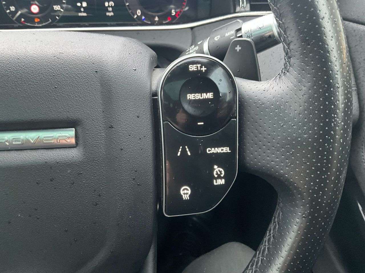 2019 LAND ROVER RANGE ROVER EVOQUE 2019 LAND ROVER RANGE ROVER EVOQUE