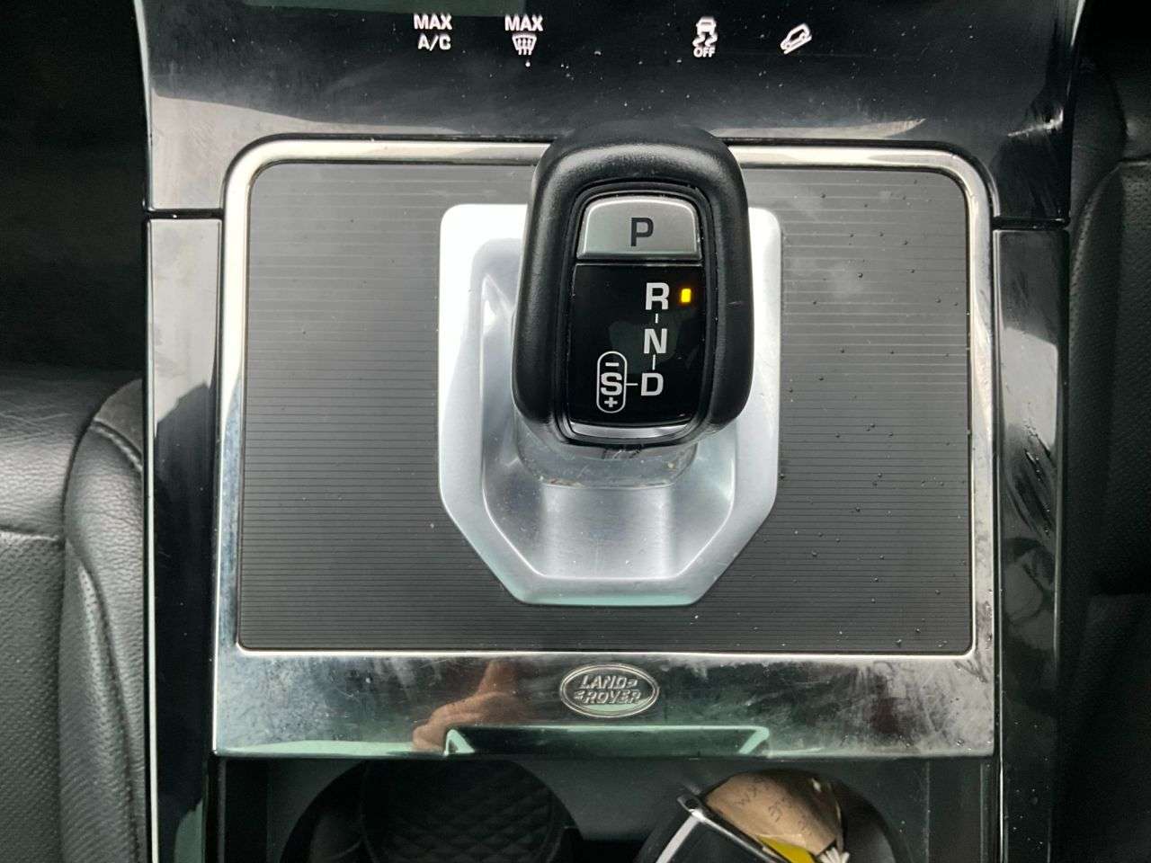 2019 LAND ROVER RANGE ROVER EVOQUE 2019 LAND ROVER RANGE ROVER EVOQUE