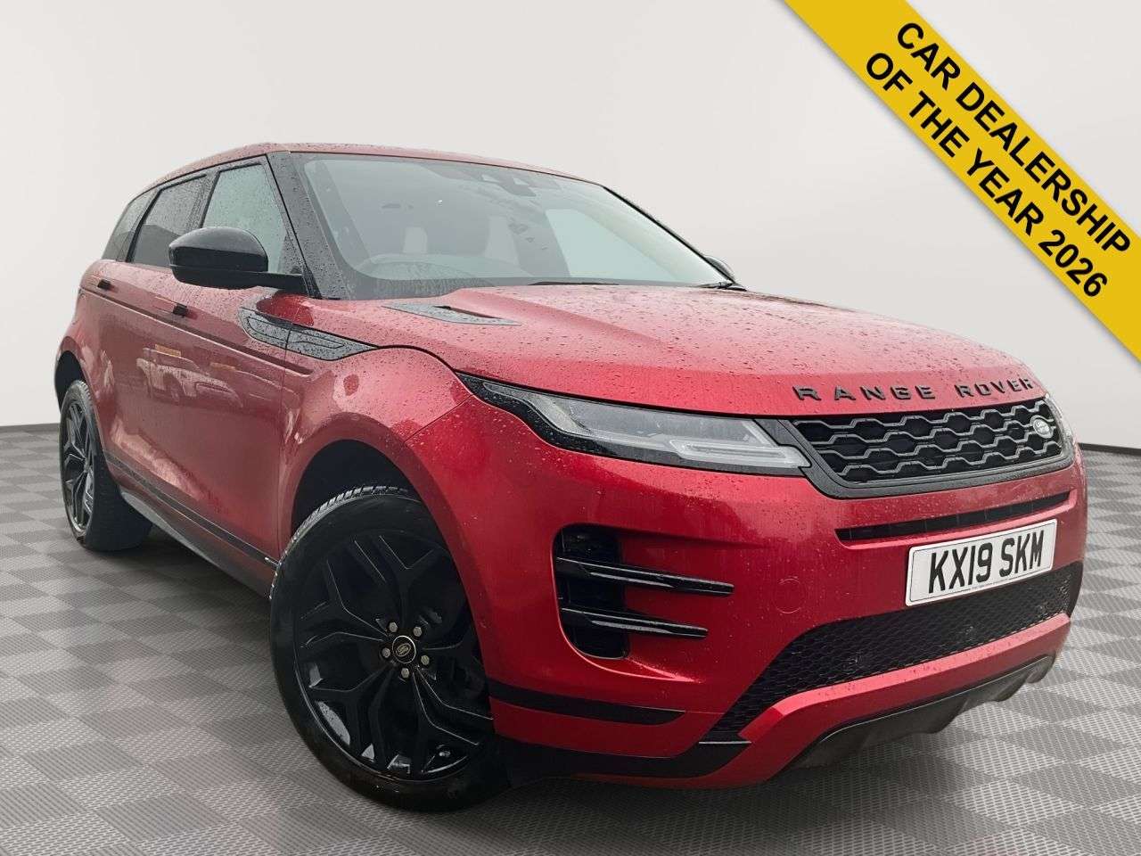 A 2019 LAND ROVER RANGE ROVER EVOQUE 2.0 D240 R-Dynamic SE SUV 5dr Diesel Auto 4WD Euro 6 (s/s) (240 ps) 4 OWNER A 2019 LAND ROVER RANGE ROVER EVOQUE 2.0 D240 R-Dynamic SE SUV 5dr Diesel Auto 4WD Euro 6 (s/s) (240 ps) 4 OWNER