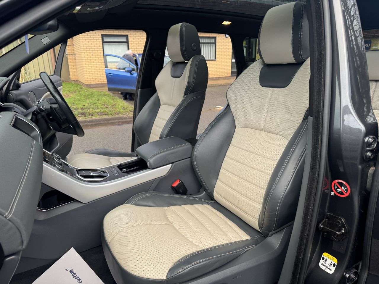 2017 LAND ROVER RANGE ROVER EVOQUE 2017 LAND ROVER RANGE ROVER EVOQUE