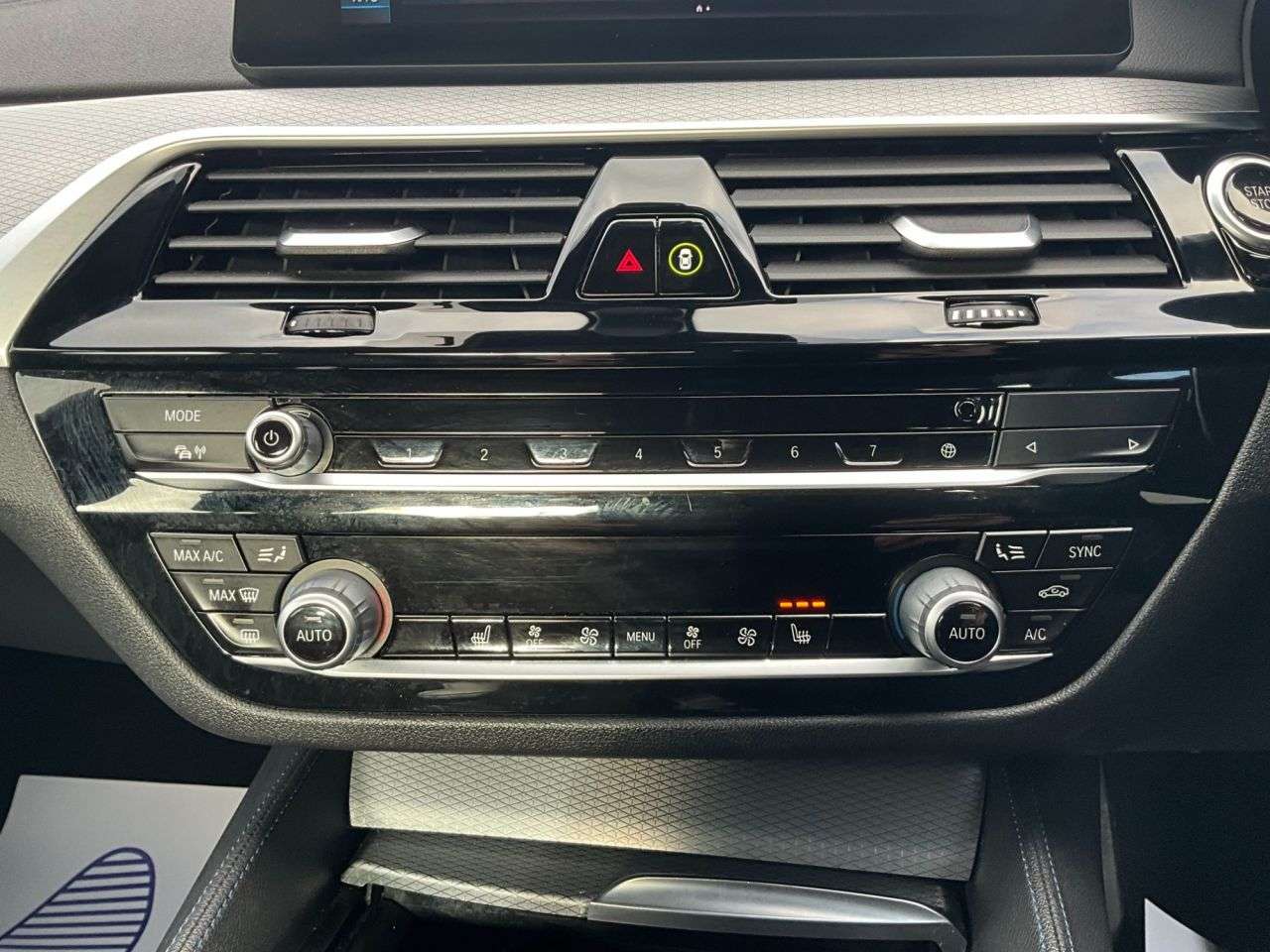 2019 BMW 5 SERIES 2019 BMW 5 SERIES