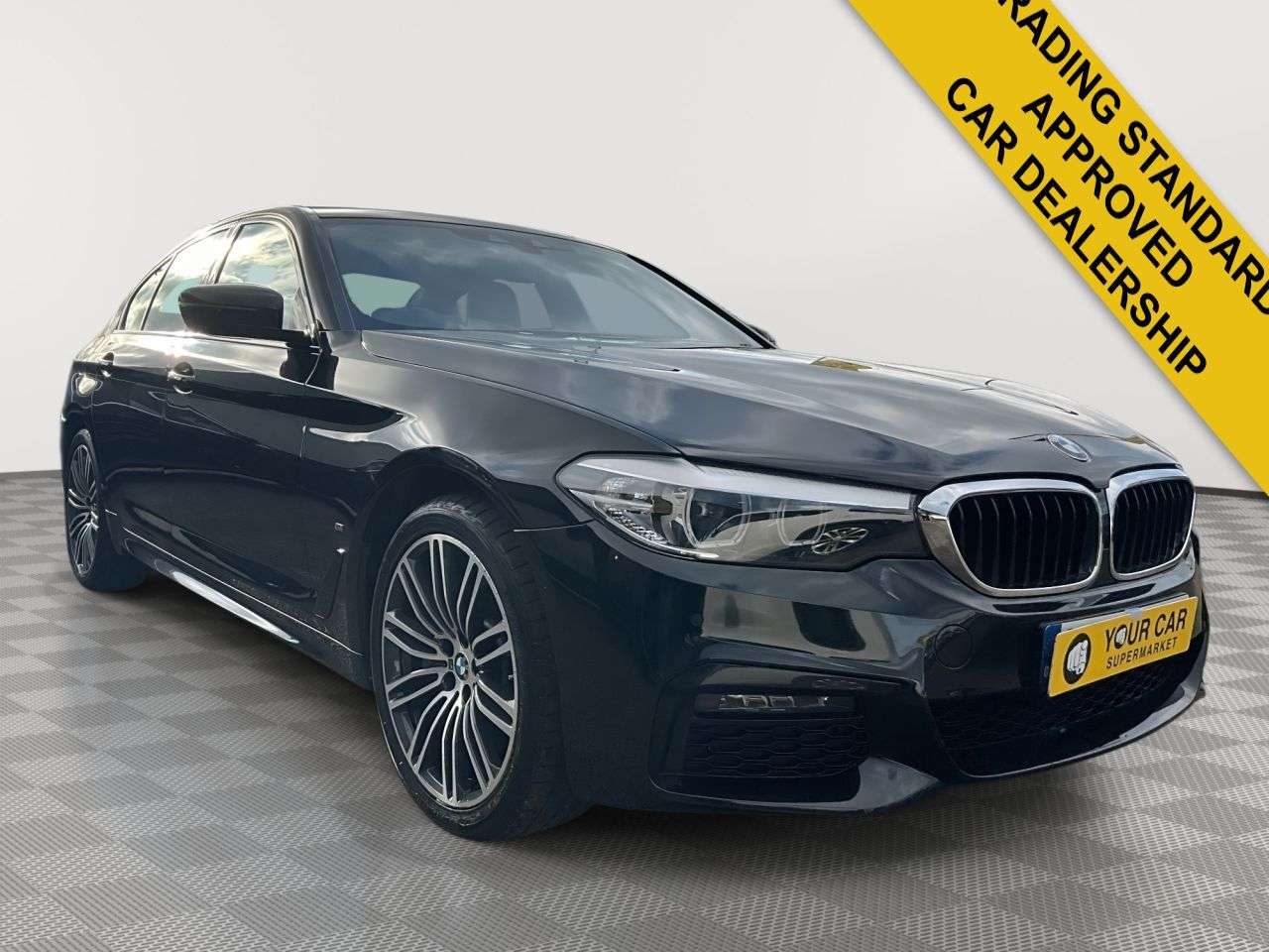 A 2019 BMW 5 SERIES 2.0 530e 12kWh M Sport Saloon 4dr Petrol Plug-in Hybrid Auto xDrive Euro 6 A 2019 BMW 5 SERIES 2.0 530e 12kWh M Sport Saloon 4dr Petrol Plug-in Hybrid Auto xDrive Euro 6