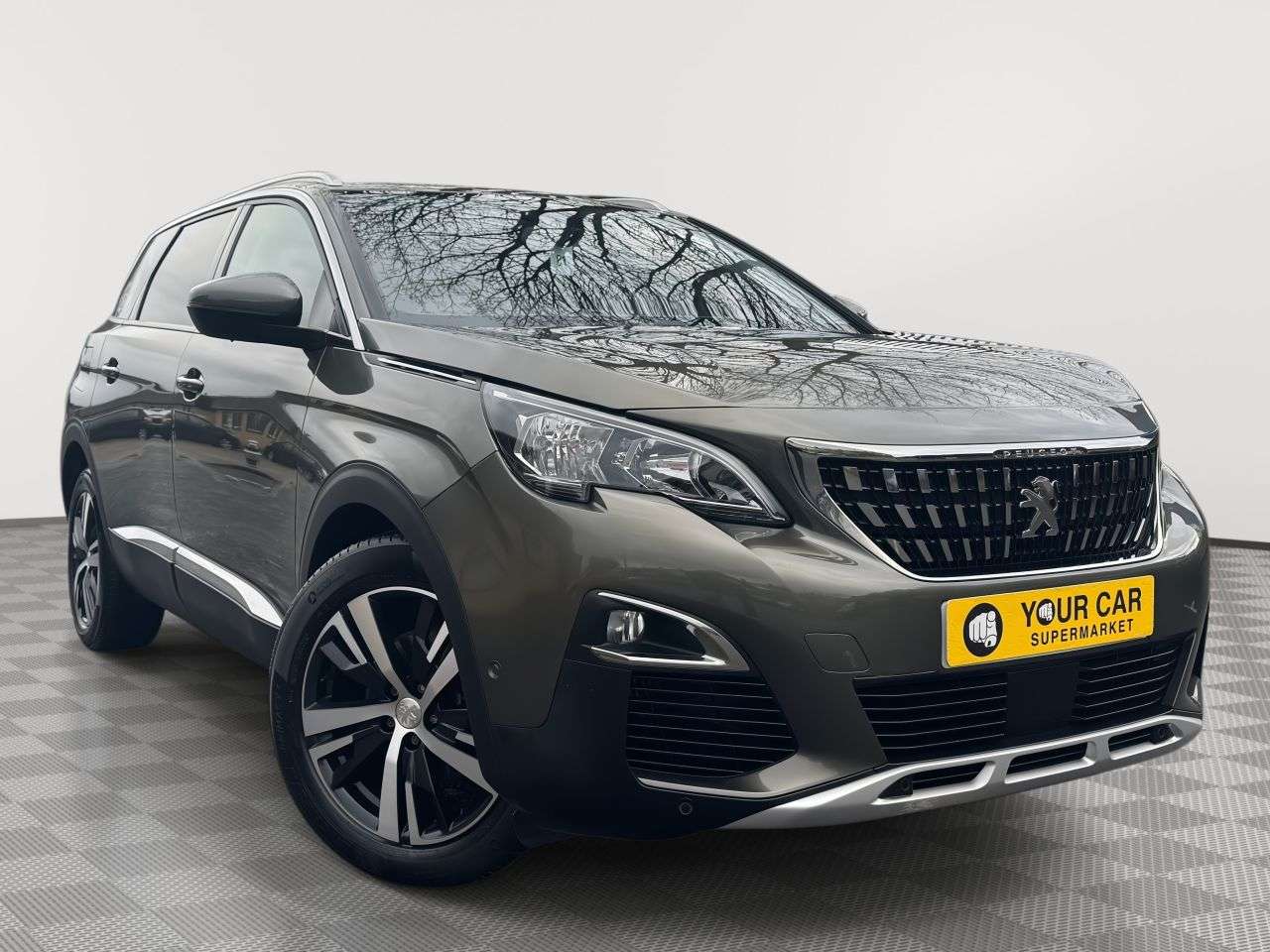 A 2021 PEUGEOT 5008 1.2 PureTech Allure SUV 5dr Petrol EAT Euro 6 (s/s) (130 ps) A 2021 PEUGEOT 5008 1.2 PureTech Allure SUV 5dr Petrol EAT Euro 6 (s/s) (130 ps)