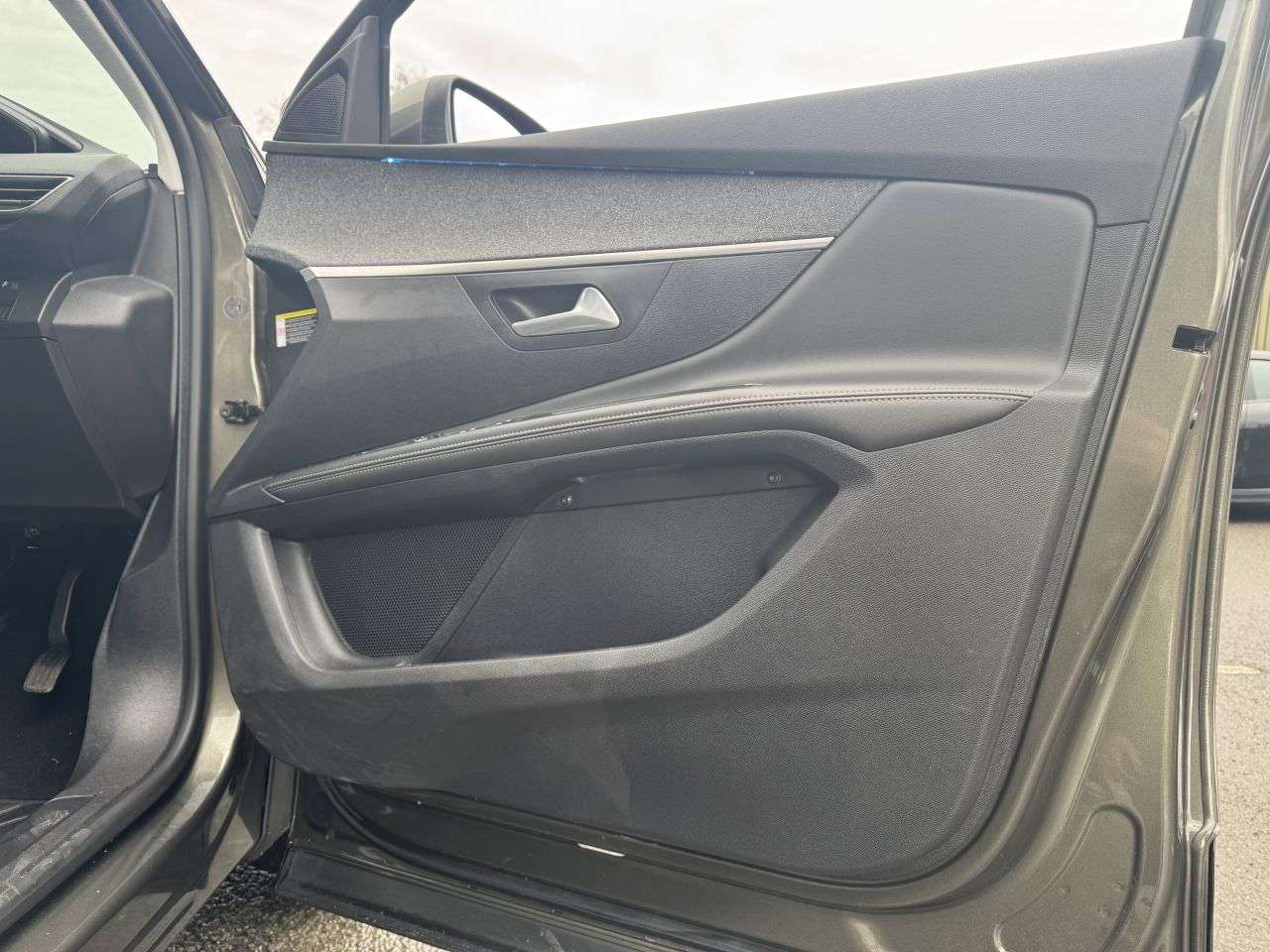 2021 PEUGEOT 5008 2021 PEUGEOT 5008