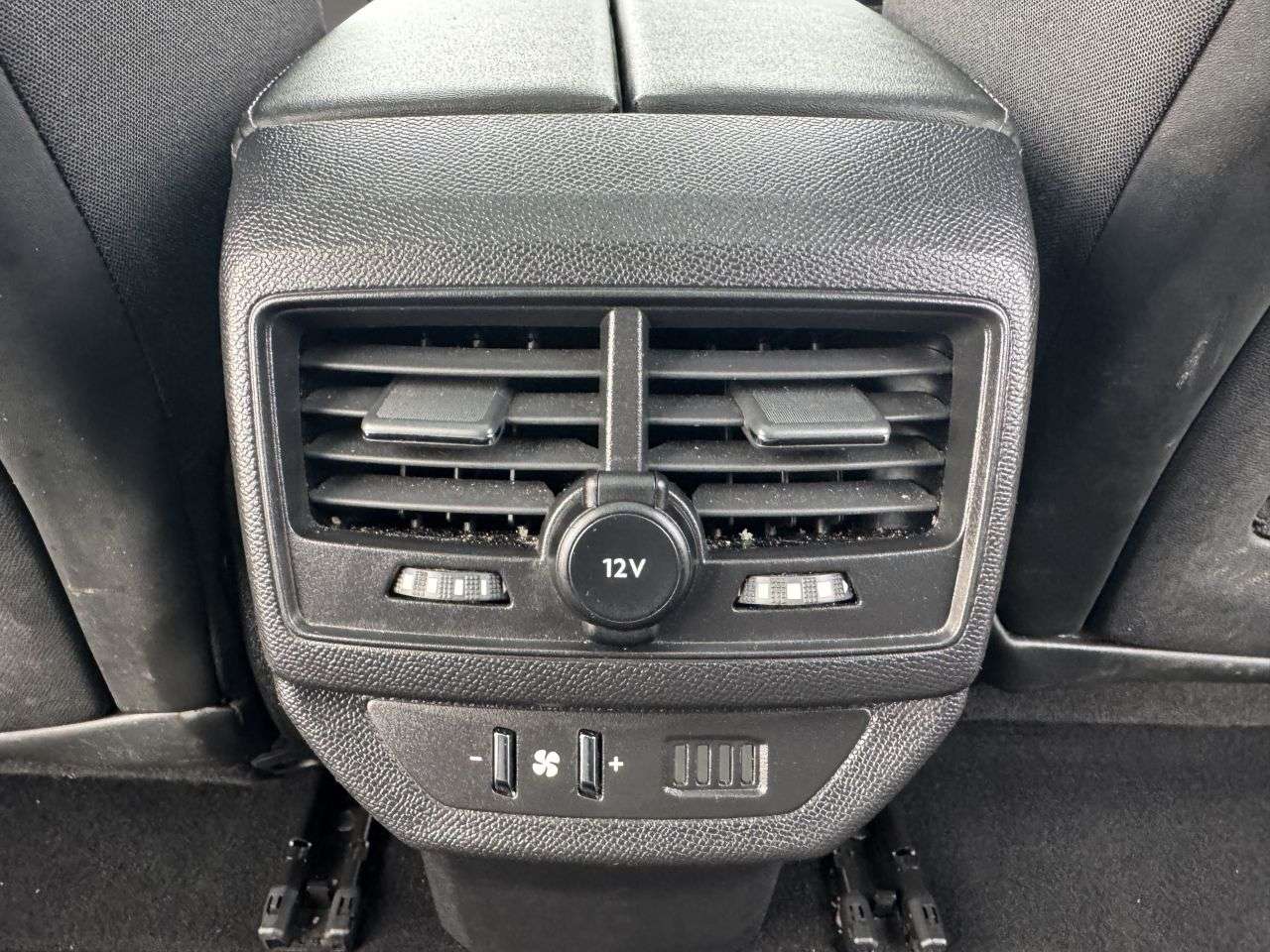 2021 PEUGEOT 5008 2021 PEUGEOT 5008