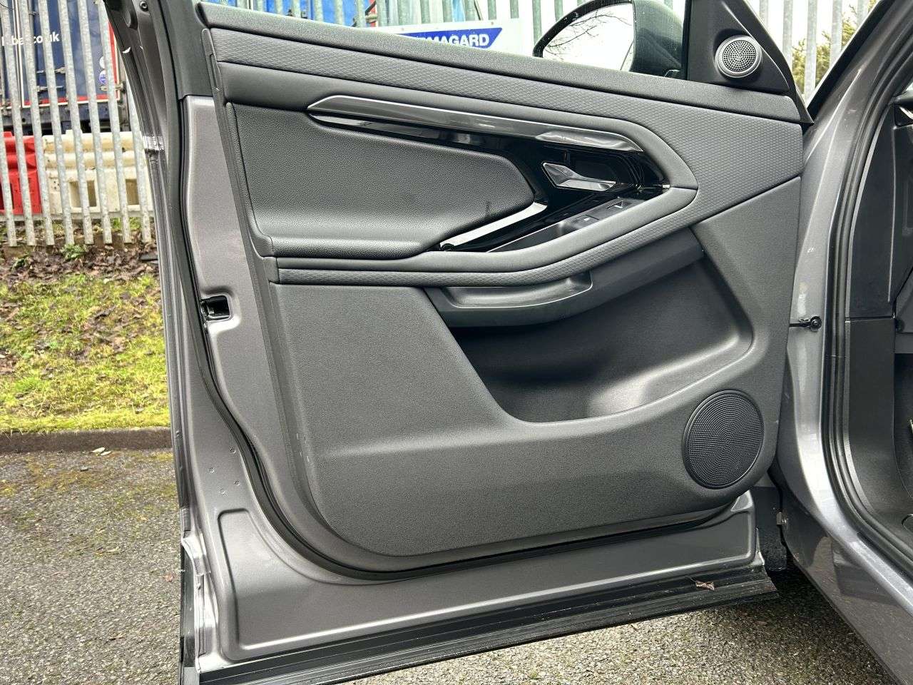 2021 LAND ROVER RANGE ROVER EVOQUE 2021 LAND ROVER RANGE ROVER EVOQUE