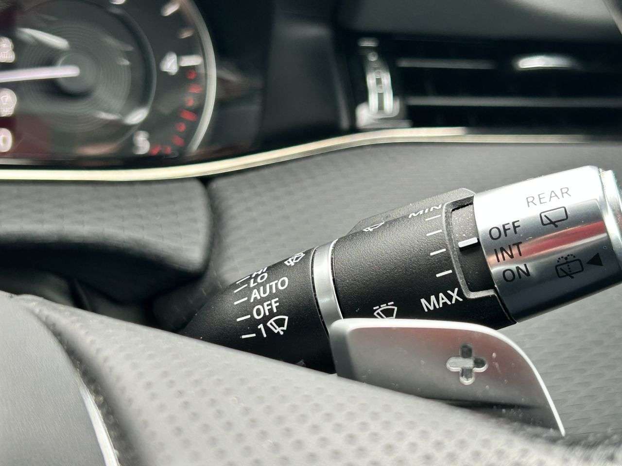 2021 LAND ROVER RANGE ROVER EVOQUE 2021 LAND ROVER RANGE ROVER EVOQUE