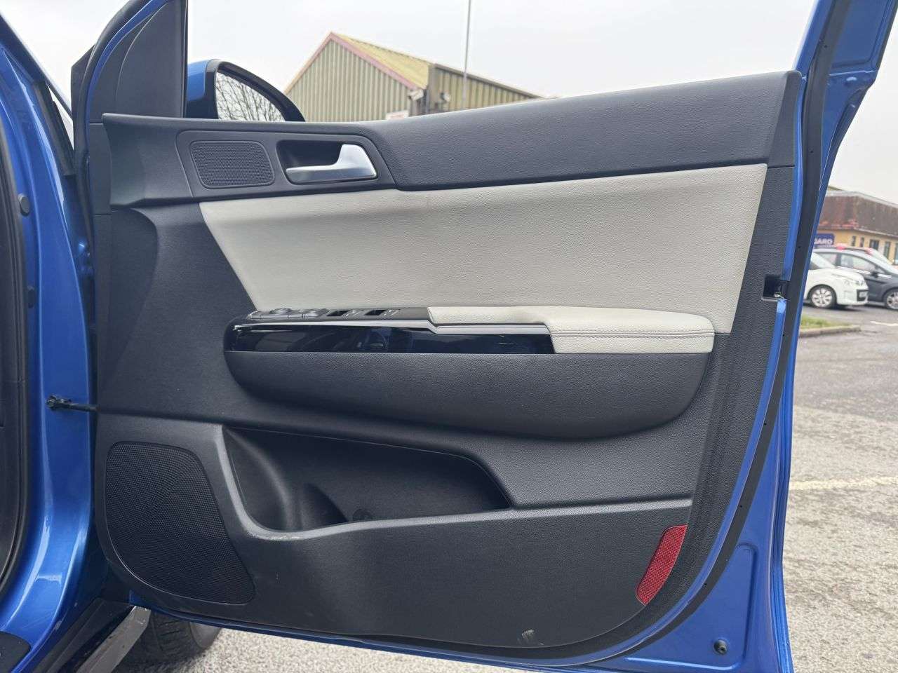 2021 KIA SPORTAGE 2021 KIA SPORTAGE