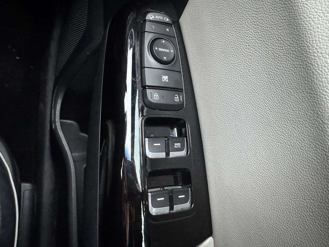 2021 KIA SPORTAGE 2021 KIA SPORTAGE