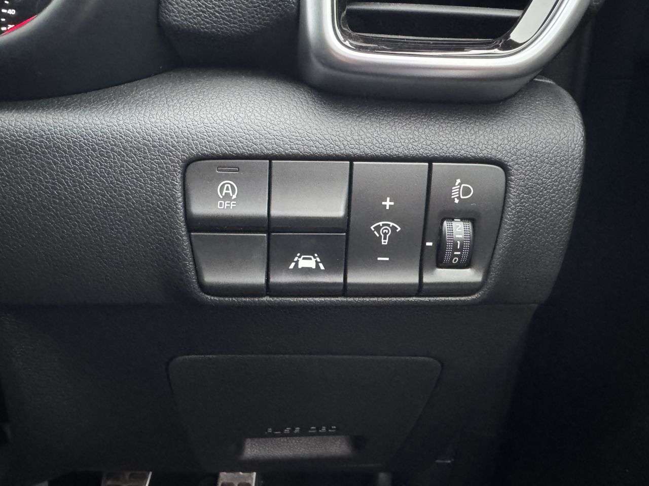 2021 KIA SPORTAGE 2021 KIA SPORTAGE