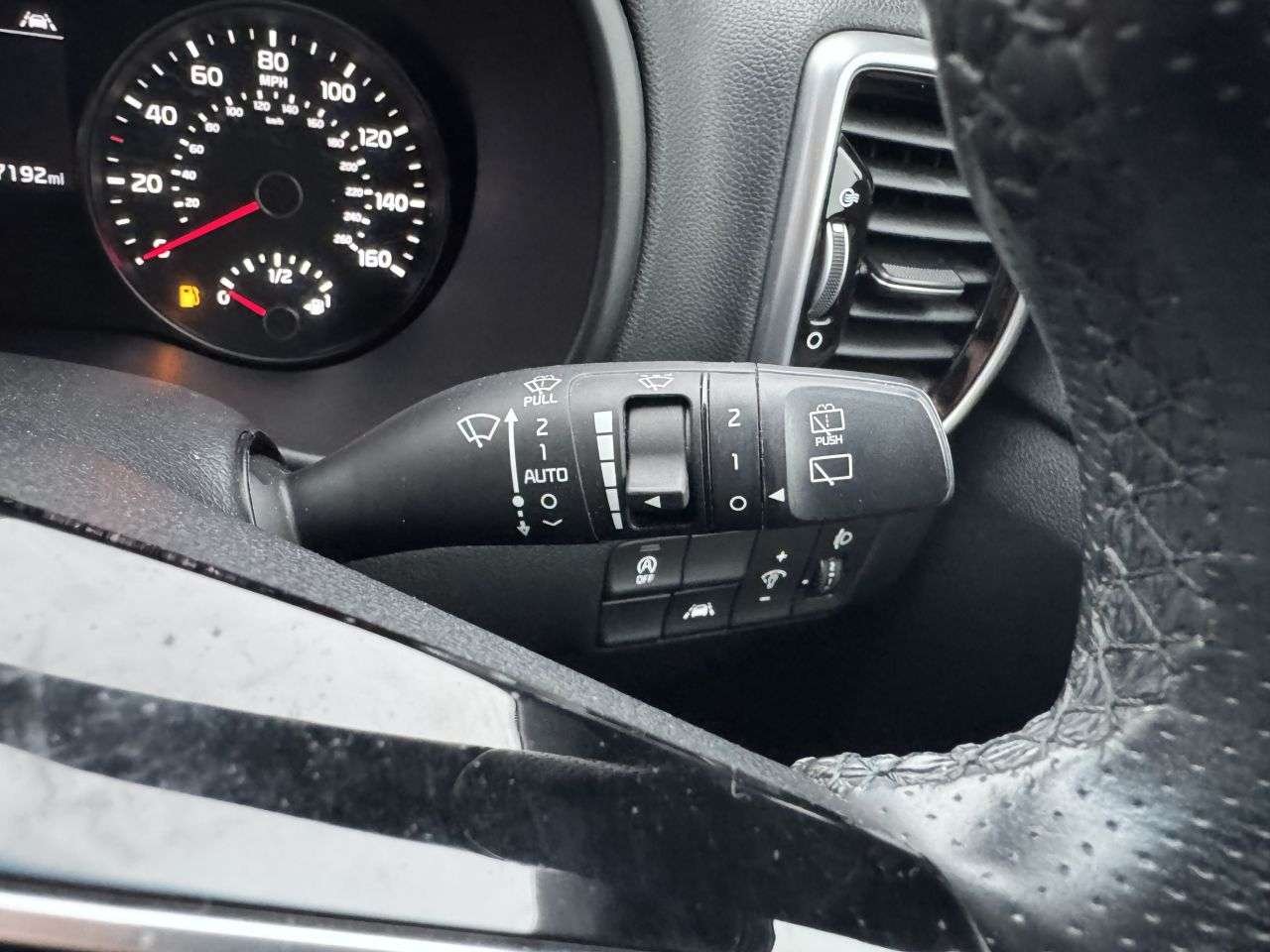 2021 KIA SPORTAGE 2021 KIA SPORTAGE