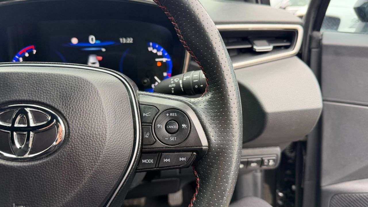 2021 TOYOTA COROLLA 2021 TOYOTA COROLLA