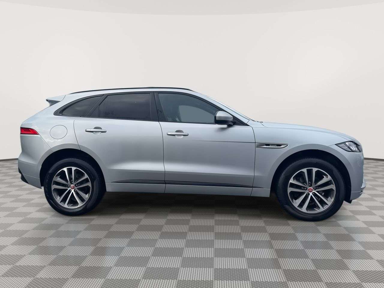 2019 JAGUAR F-PACE 2019 JAGUAR F-PACE