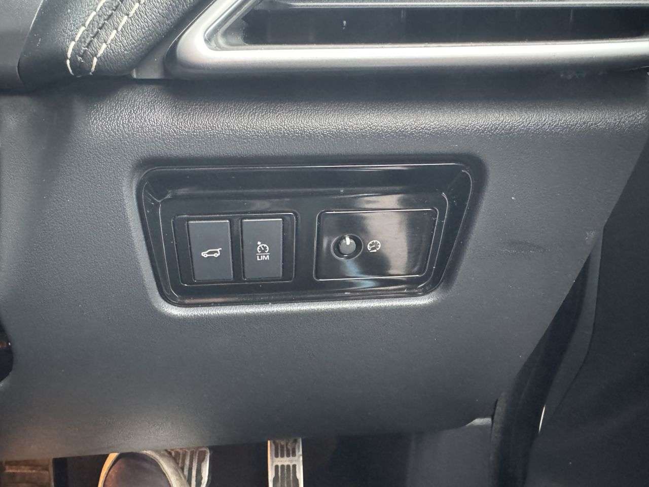 2019 JAGUAR F-PACE 2019 JAGUAR F-PACE