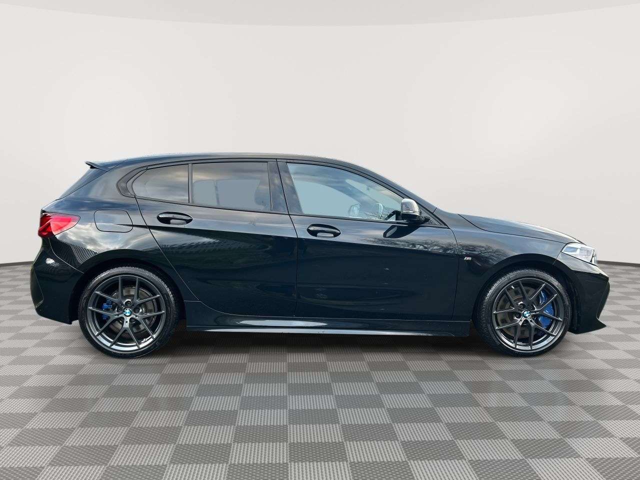 2021 BMW 1 SERIES 2021 BMW 1 SERIES