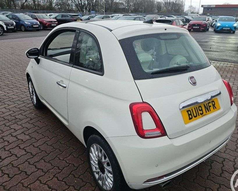 2019 FIAT 500 2019 FIAT 500