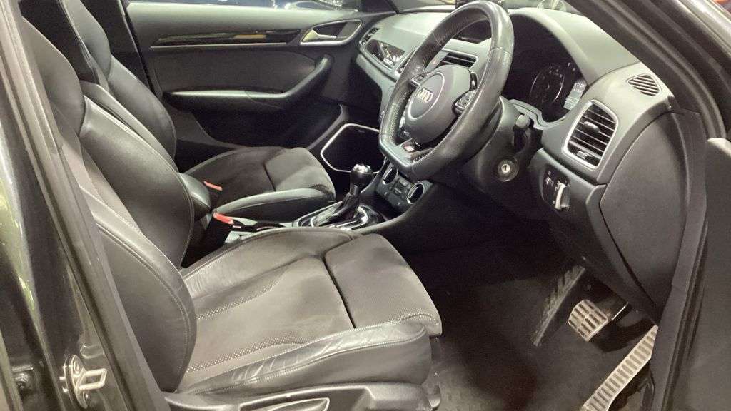 2018 AUDI Q3 2018 AUDI Q3